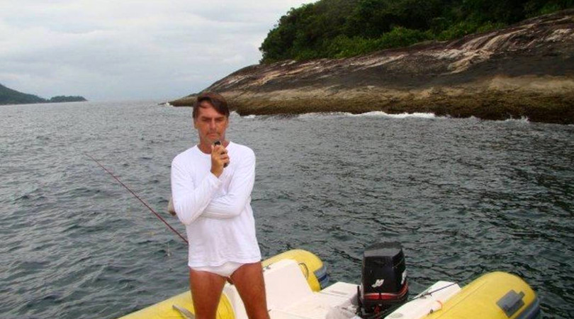 Bolsonaro pesca