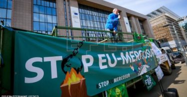 Salles investigado acordo Mercosul-UE