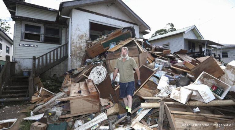 Austrália emergência enchentes