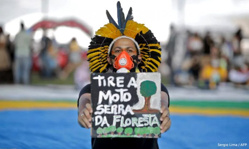 Bolsonaro contra meio ambiente