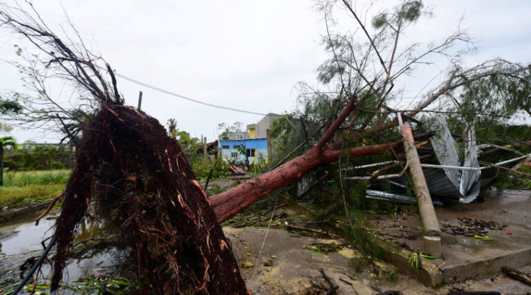 temporada de furacões 2022