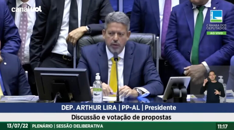 PEC Kamikaze aprovada