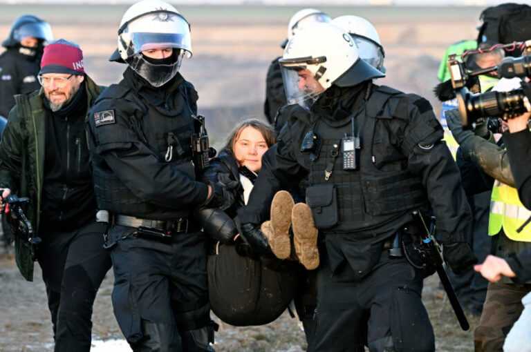 Greta Thunberg presa