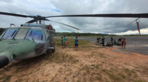 crise Yanomami retirada garimpeiros