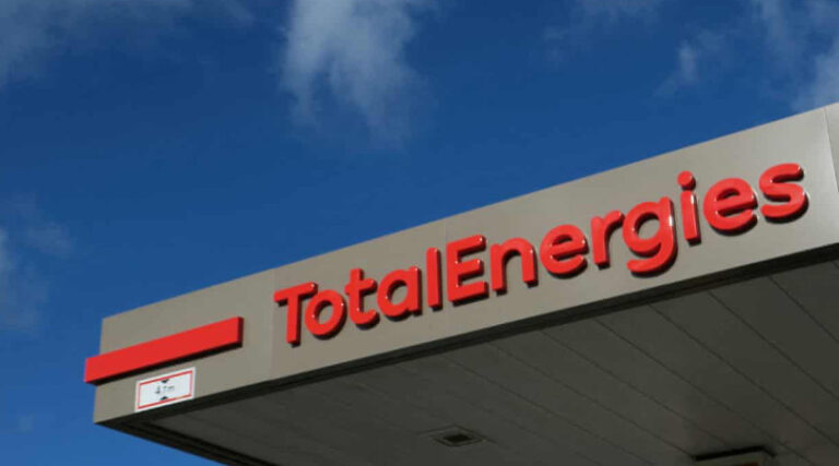 Total Energies x Greenpeace