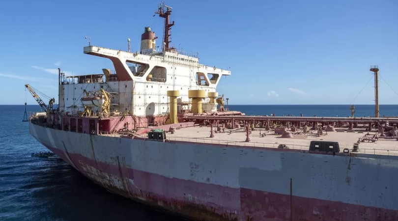 navio-tanque petróleo Mar Vermelho