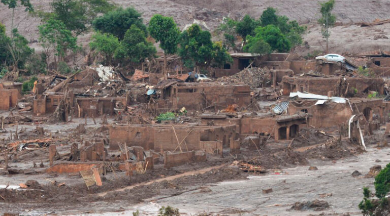 tragédia de Mariana