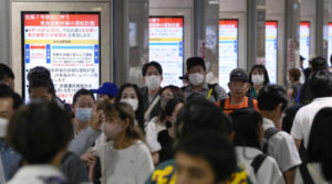 Tufão Lan Japão evacuação