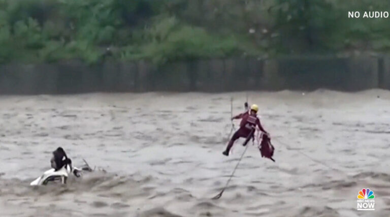 chuvas torrencias Ásia