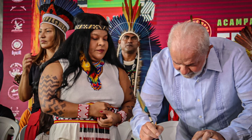 Lula demarcação Terras Indígenas