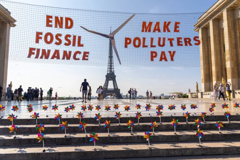 UE big oil paga combate mudanças climáticas