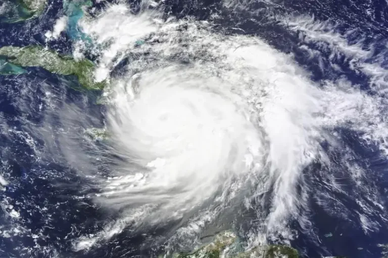 Temporada de furacões extremamente ativa