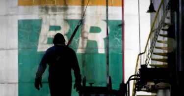 Petrobras descarte água contaminada