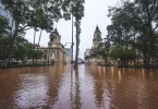 Tragédia RS estações dados de chuva tempo real