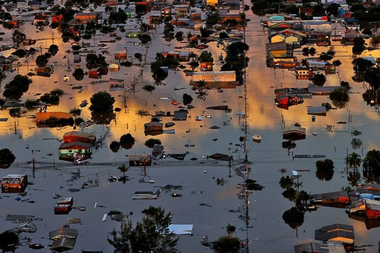 desastres adaptação climática municípios Brasil