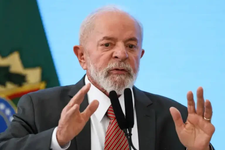 Lula contradição transição energética combustíveis fósseis foz do Amazonas