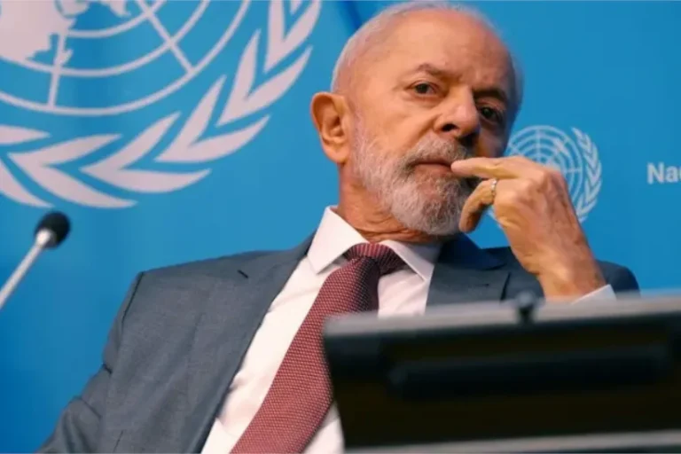 Lula Shell estudo exploração fóssil