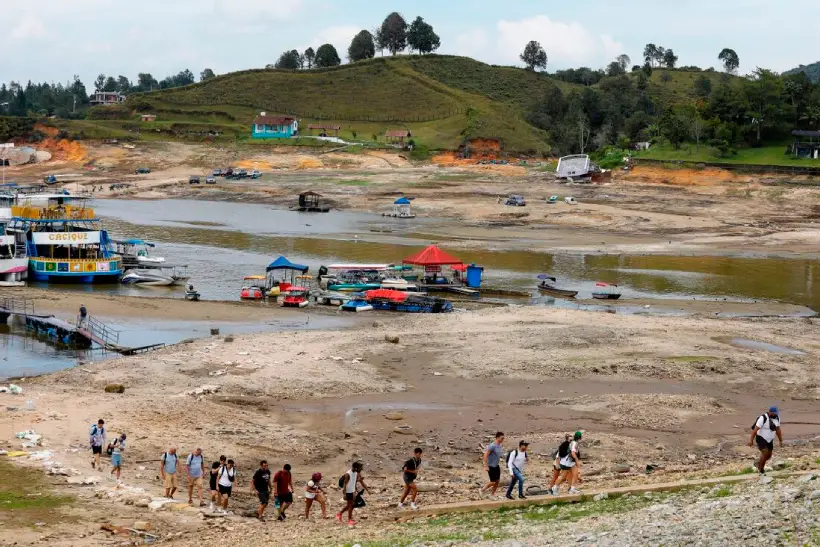 Maior seca em 60 anos racionamento energia Equador