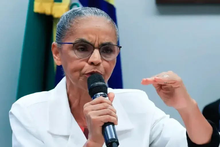 Baixaria de bolsonaristas marca audiência com Marina Silva na Câmara