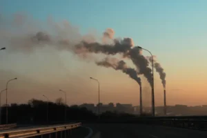 Concentração de gases de efeito estufa na atmosfera bateu recorde em 2023