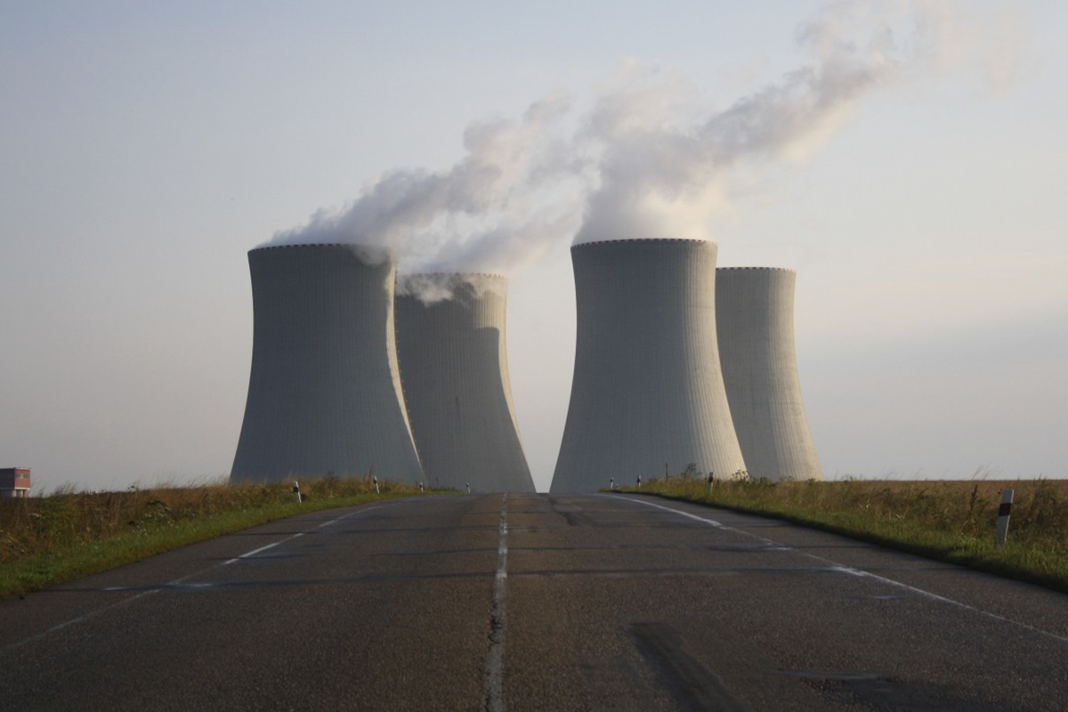riscos retomada projetos energia nuclear