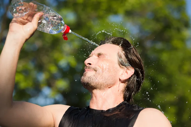 onda de calor continua no sul da europa e põe autoridades em alerta