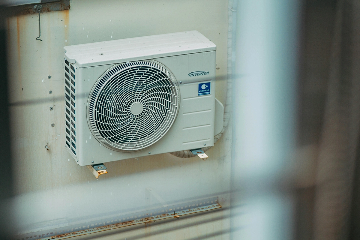 europa instala mais aparelhos de ar condicionado por conta das ondas de calor