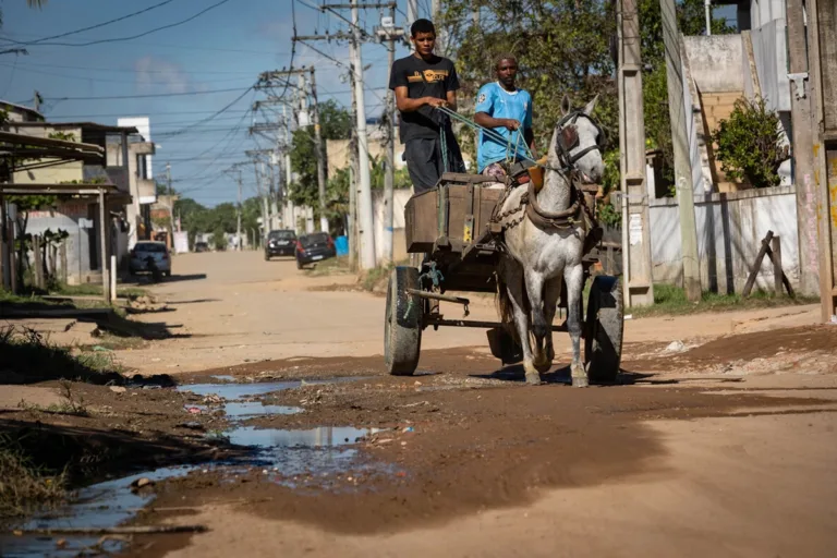 pobreza cidades royalties petróleo
