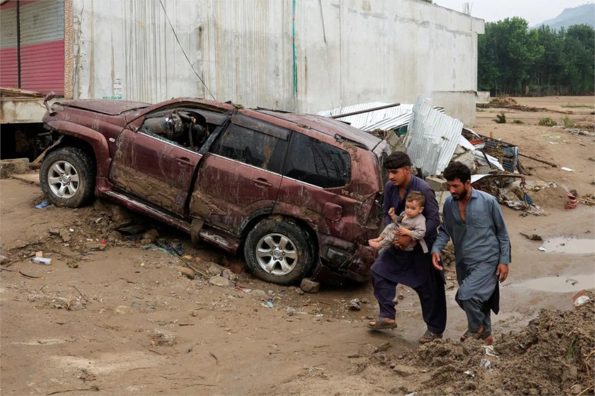 temporais paquistão