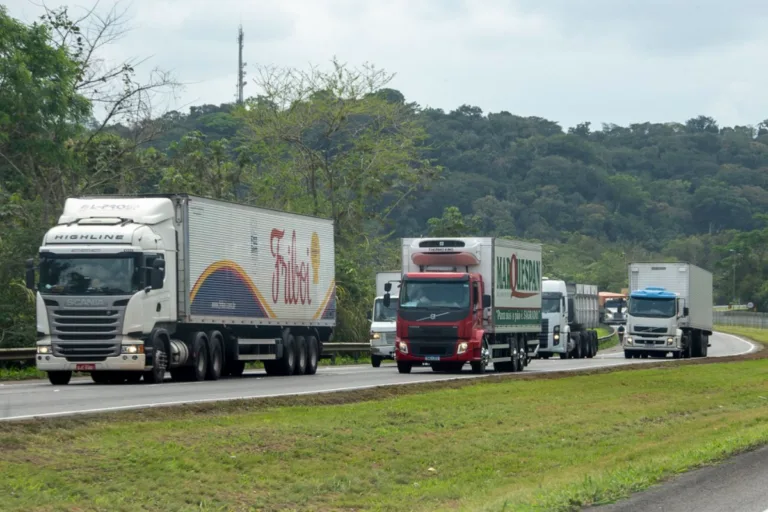 emissões transporte rodoviário brasileiro