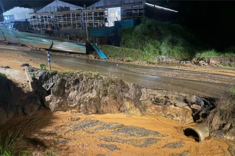 vale rompimento de dique