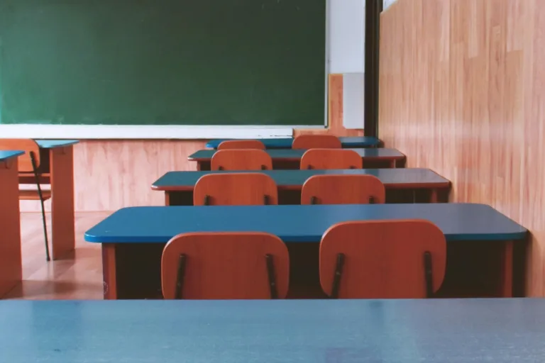 agro desinformação climática escolas