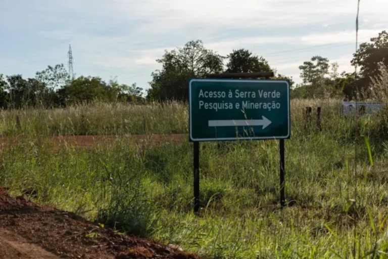 mina de terras raras córregos goiás